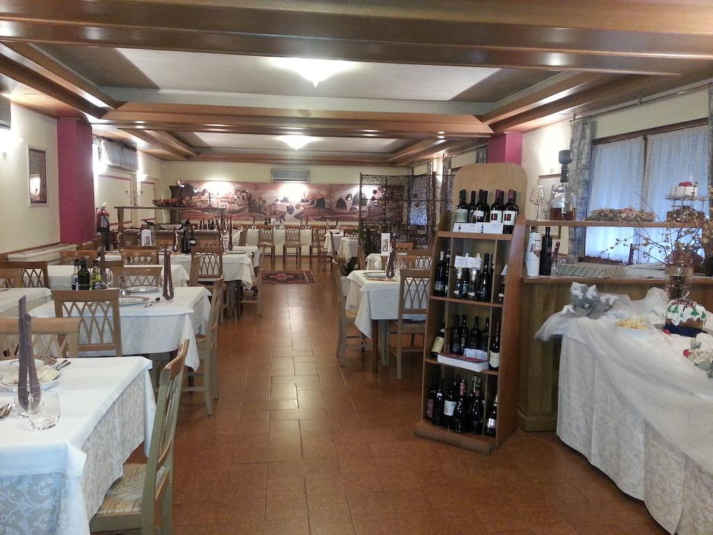 Albergo Ristorante Fratte Fregona Eksteriør billede